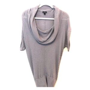 3/$12⭐️ Express Short Sleeve Cowl-neck Sweater